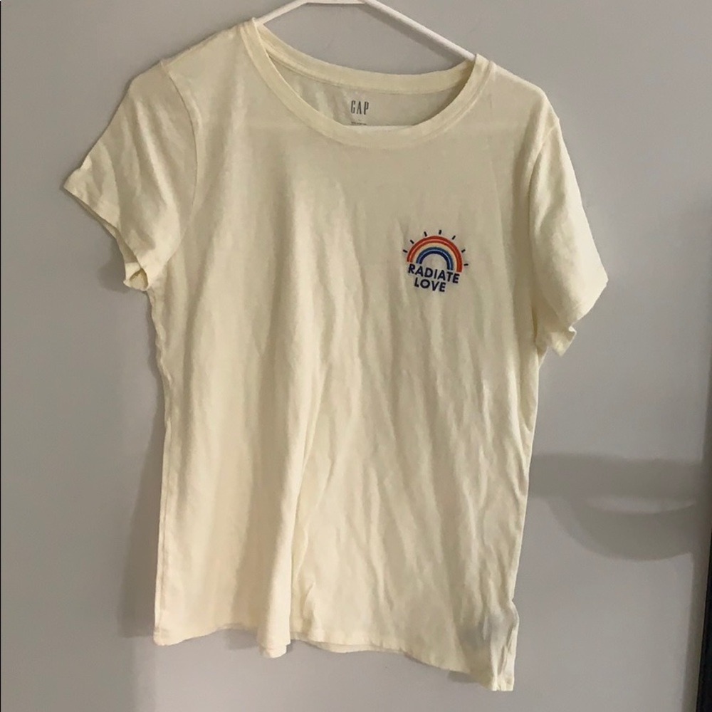 GAP Radiate love T-shirt